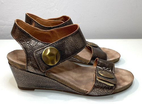 Taos carousel women - 2,